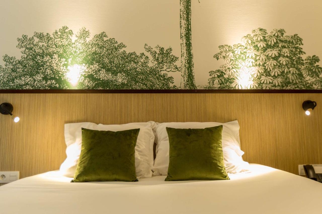 Best Western Le Bois De La Marche Liguge Exterior photo
