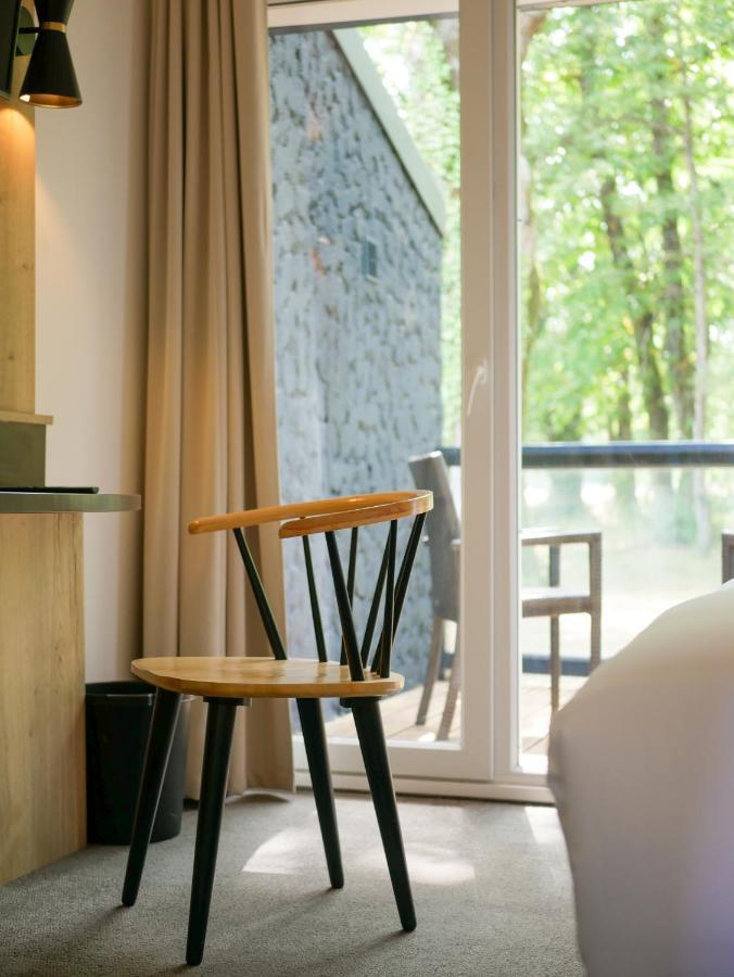 Best Western Le Bois De La Marche Liguge Exterior photo